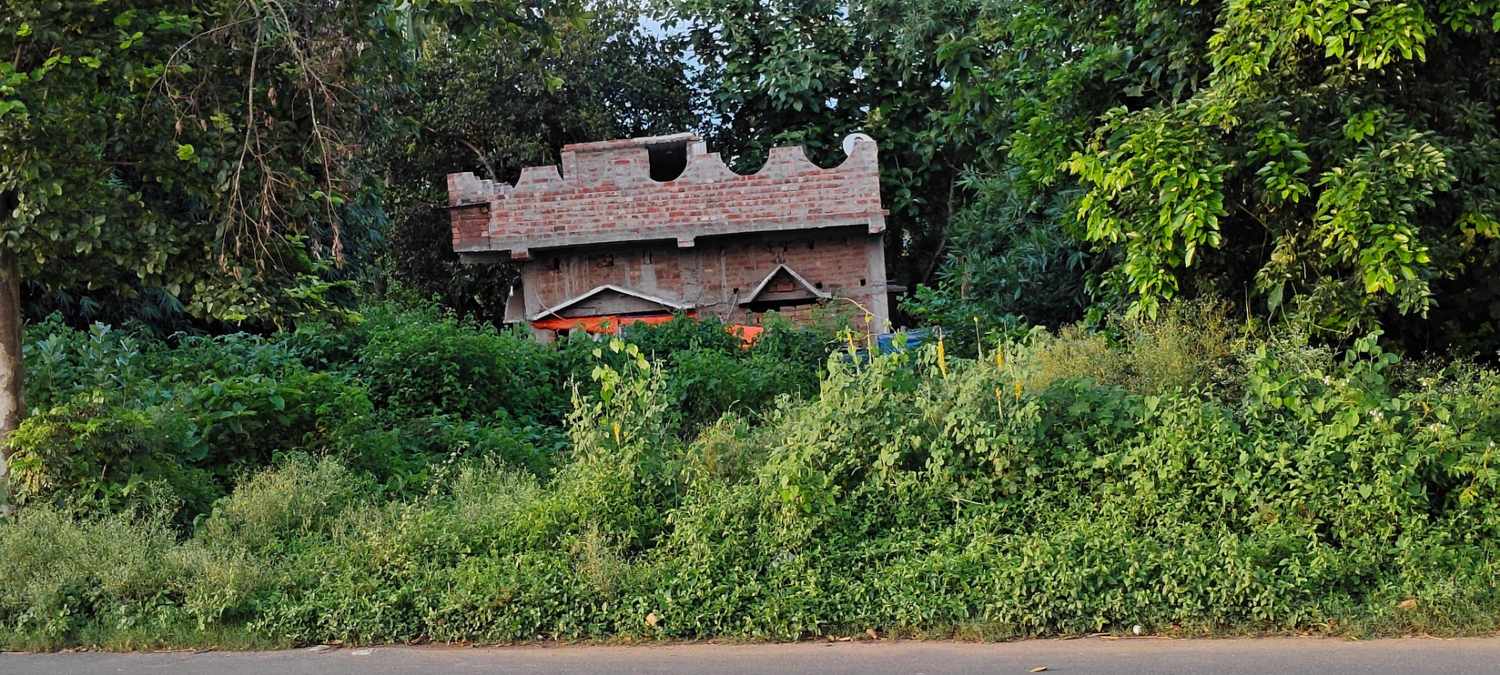 খন্যান হোয়রা ৩ কাঠা জিটি রোডের উপর বাস্তু জমি বিক্রি আছে।